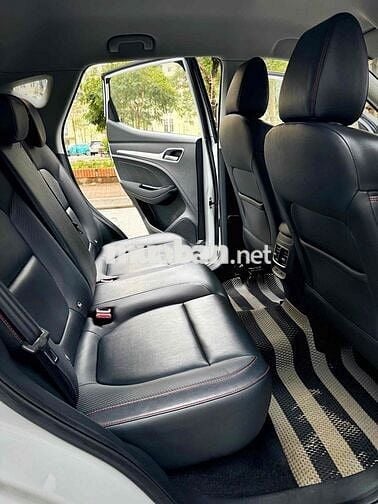 MG ZS 2022 Standard 1.5 AT 2WD - 40000 km