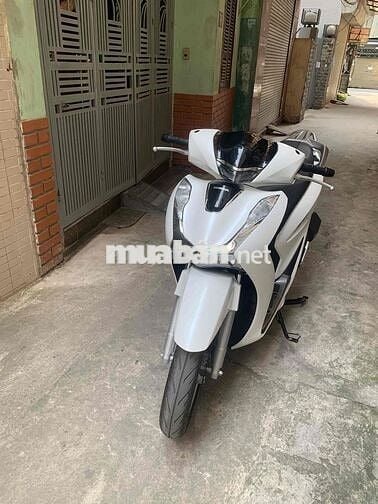 SH 125i chính chủ mới mua tháng 1/2025 đi 3000km