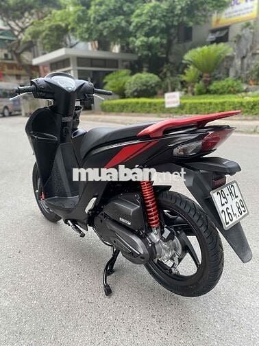 VISION DÁNG CAO MÀU ĐEN CÁ TÍNH 2021