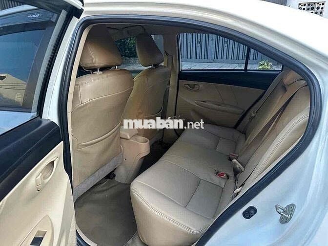 Toyota Vios 2017 1.5E CVT  số tự động - 162000 km