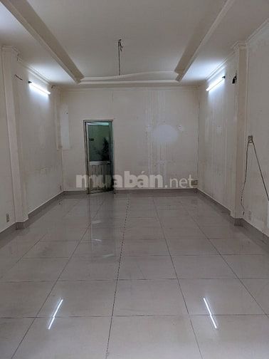 Cho thuê nhà nguyên căn 66/14 Nguyễn Phúc Nguyên P9, Q3