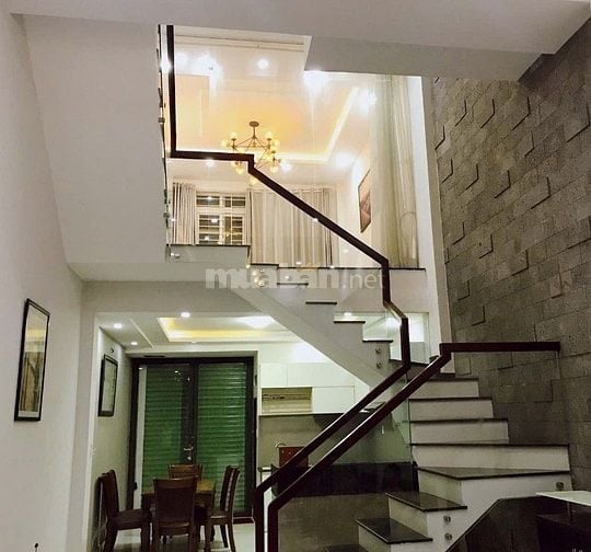 Cho Thuê Nguyên Căn Gò Vấp Full Nội Thất Không Cần Môi Giới 