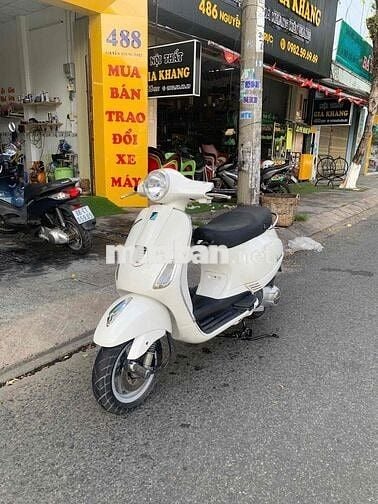 VESPA 2013 3IVE ĐỀ KHÔNG KÊU MÁY ÊM GIÁ: 13.500