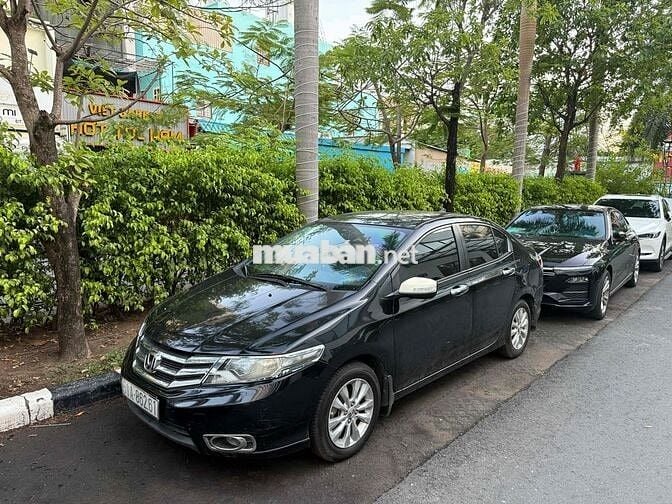 Honda City 2014 1.5 AT - 180000 km