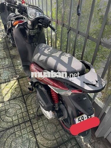 XE NHÀ SỬ DỤNG. DƯ DÙNG CẦN BÁN GẤP