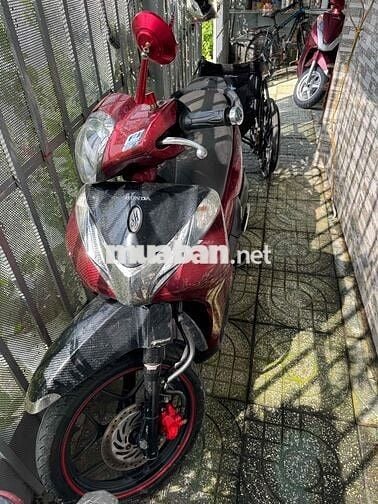 XE NHÀ SỬ DỤNG. DƯ DÙNG CẦN BÁN GẤP