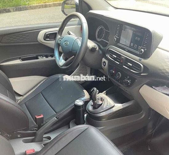 Hyundai Grand i10 2022 1.2 Sedan AT giá 315 triệu