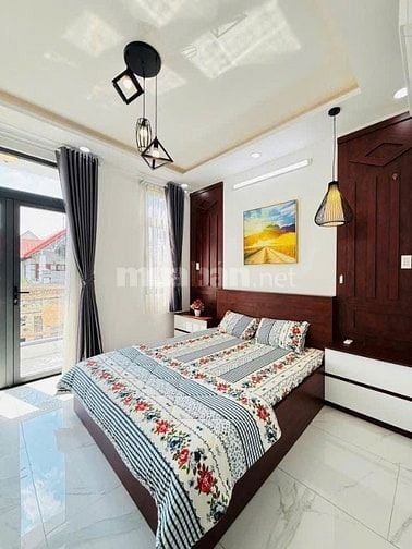 Bán nhà đ.Nguyễn Đình Chiểu Q3. 42m2/3tỷ150. Hẻm oto SHR chính chủ