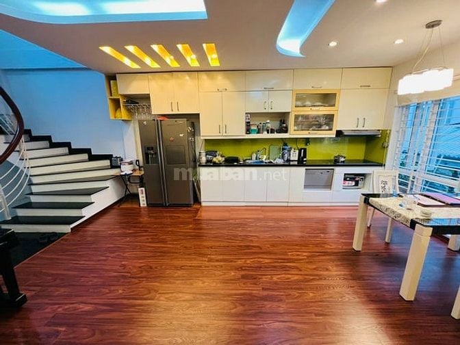 Bán nhà Gara Ô tô- Yên Hòa 40.5m2 - 5 Tầng – MT  5.2m 12 tỷ Cầu Giấy