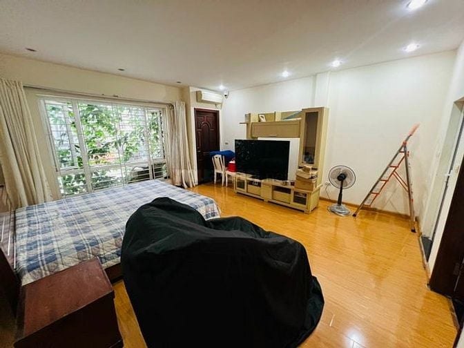 Bán nhà Gara Ô tô- Yên Hòa 40.5m2 - 5 Tầng – MT  5.2m 12 tỷ Cầu Giấy
