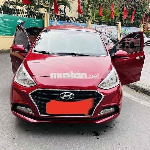 Bán i10 Sedan AT 2018 màu đỏ – 6.8 vạn km, lốp Mic