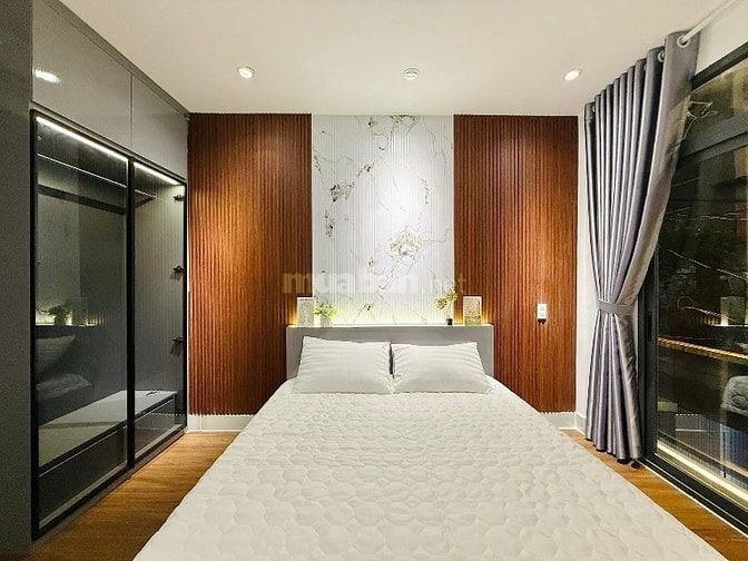 Nhà đẹp giá rẻ ở ngay Dã Tượng, P13, Q8| Giá 2 tỷ 430 | 38m2
