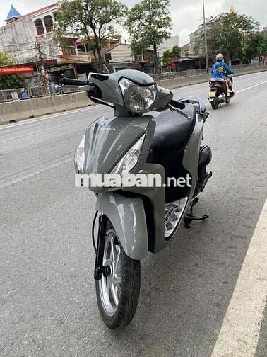 Honda vision chính chủ đời cao zin đẹp mê ly