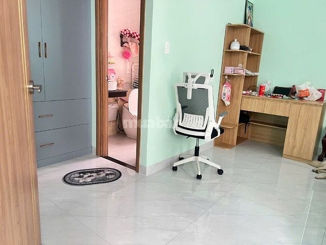 Cho thuê MB Kinh đường 18 KĐT Đông Tăng Long, TP. Thủ Đức