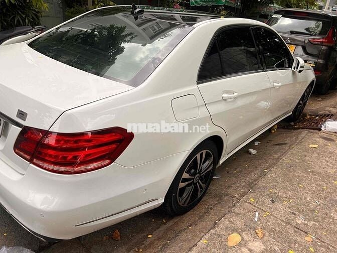 Mercedes Benz E Class 2015 E250 - 65000 km