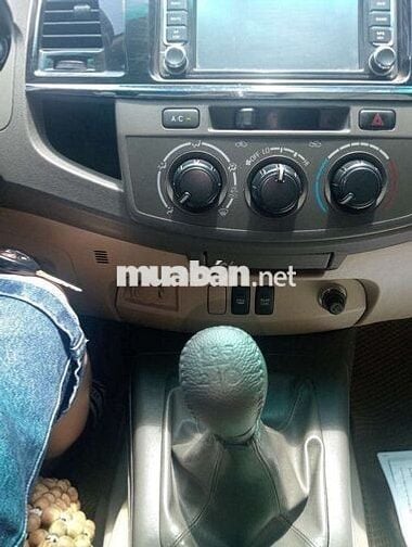 Toyota Fortuner 2020 2.4MT 4x2 MT  - 130568 km
