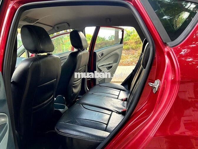 Ford Fiesta 2011 1.6 AT - Đỏ đẹp