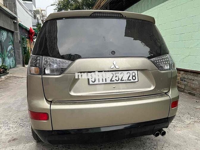 Mitsubishi Outlander 2008 3.0 AT - 150000 km