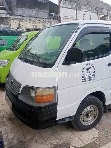 Toyota Hiace bán tài 2001