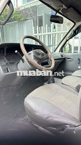 Toyota Hiace bán tài 2001