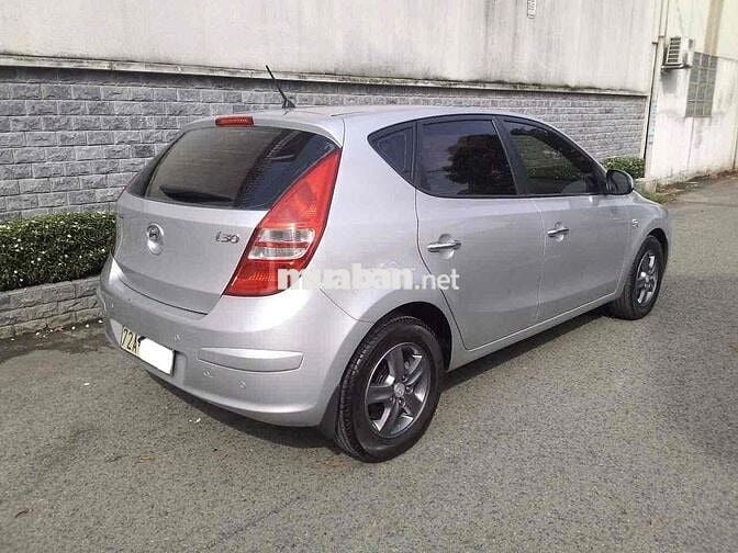 Huyndai i30 Hàn Quốc 2008 số tự động 5 chỗ