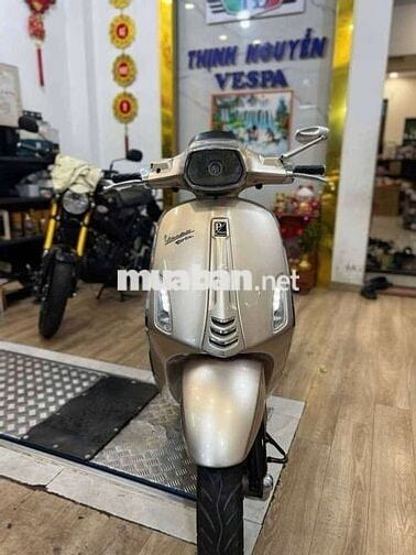 Dư xe nên cần bán