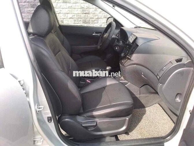 Huyndai i30 Hàn Quốc 2008 số tự động 5 chỗ