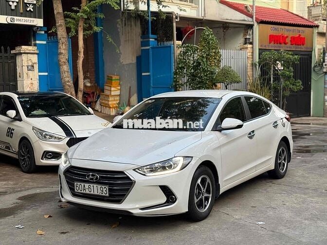Hyundai Elantra 2019 1.6MT - 67000 km