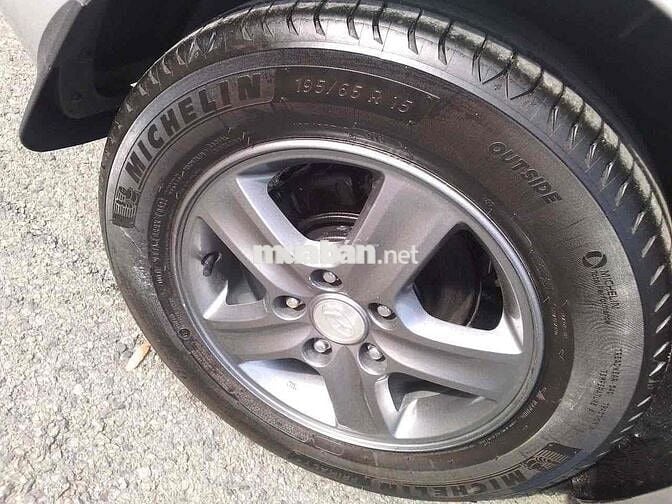 Huyndai i30 Hàn Quốc 2008 số tự động 5 chỗ