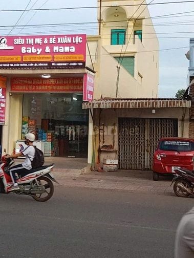 nhà 1T2L, mới, đẹp, nội thất cao cấp, mặt tiền TL766 gần khu sinh thái