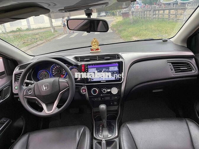 Honda City 2015 1.5 CVT - 100000 km