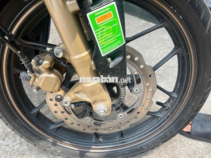 cần bán v3 chính chủ