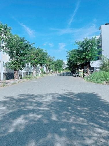 Trả nợ NH Thanh Lý lô đất nền H - 140m2 ngay đường vành đai 60m 13E