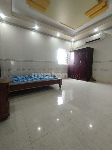 Bán gấp nhà riêng 8PN, 6WC, 5,2 tỷ, KDC Long Hậu, Cần Giuộc
