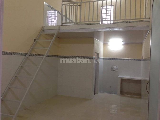 BÁN GẤP DÃY TRỌ 12PHÒNG 1TY050 NGAY KCN CẦU TRÀM