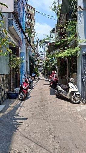 Góc hẻm 3m Ng Trãi,3 Tầng,cho thuê thu nhập tốt, gần Trường học 
