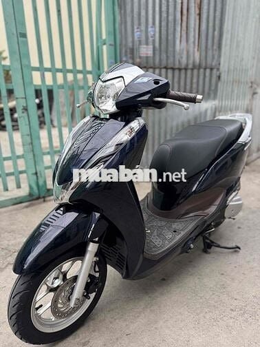 nhà dư dùng xe lead 125