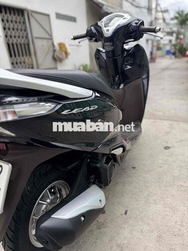 nhà dư dùng xe lead 125