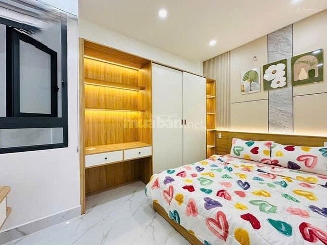 Kẹt vốn bán nhanh nhà Phạm Văn Đồng P3 Gò Vấp 79,5m2 Giá: 2tỷ850tr