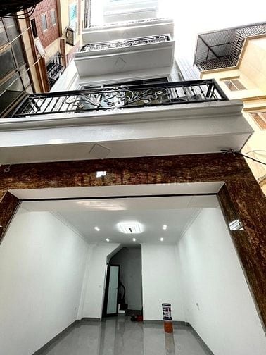 CHÍNH CHỦ BÁN NHANH LÔ GÓC 3 MẶT THOÁNG 36 m2 - 6 TẦNG THANG MÁY - OTO