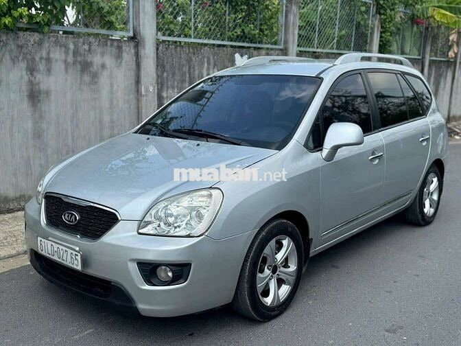Kia Carens 2015 - 126000 km
