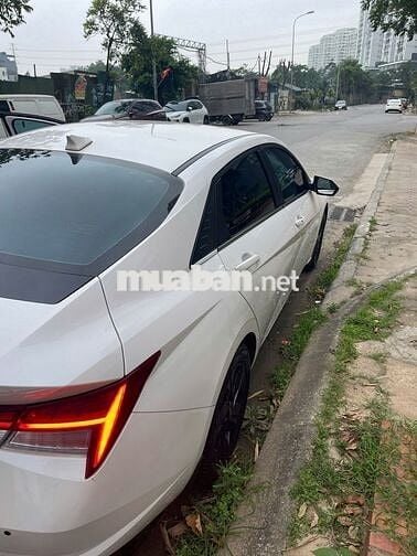 Hyundai Elantra 2023 1.6 AT Đặc biệt - 22000 km