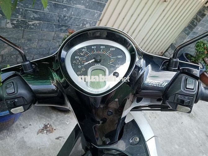 Xe nữ chạy