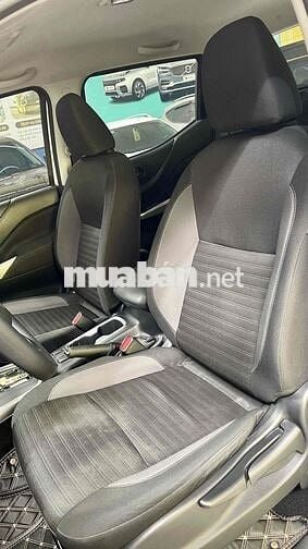 Nissan Navara 2022 EL 2.3 AT chạy 3,8 vạn km
