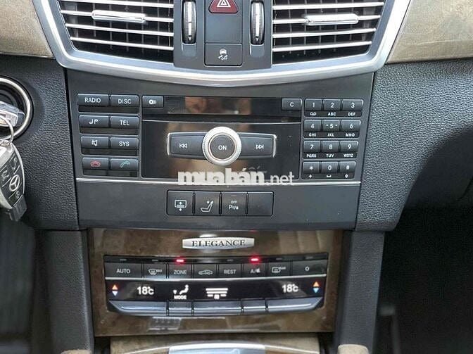 Mercedes E300 sx 2009 màu đen đẹp hiếm có