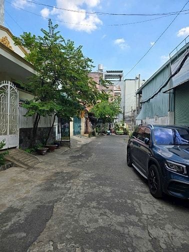 Bán nhà HXH 10m đường XVNT ngay sát rạch xuyên tâm 6.4x14=89m2 1T2L 8P