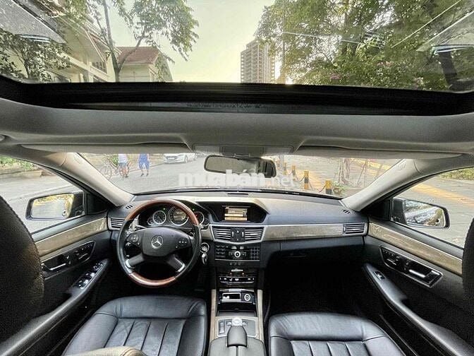 Mercedes E300 sx 2009 màu đen đẹp hiếm có