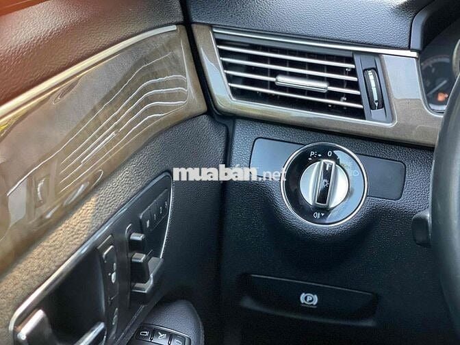 Mercedes E300 sx 2009 màu đen đẹp hiếm có