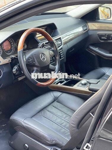 Mercedes E300 sx 2009 màu đen đẹp hiếm có