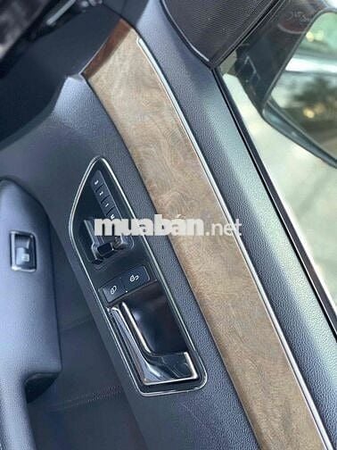Mercedes E300 sx 2009 màu đen đẹp hiếm có